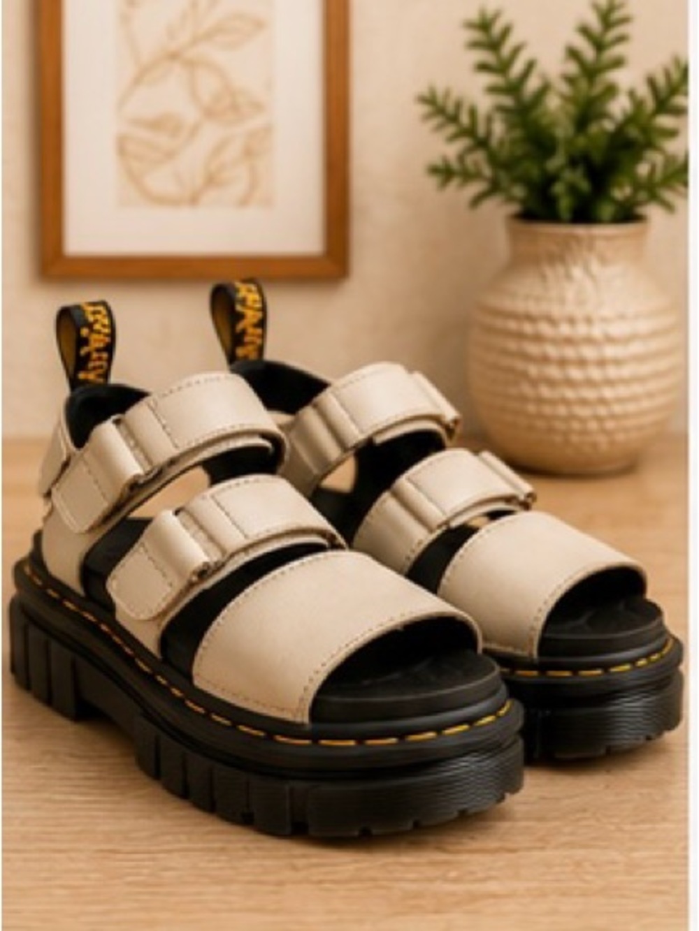 Dr. Martens Ricki Nappa Lux 3 Strap Platform Sandals Cobblestone Grey Women’s 8